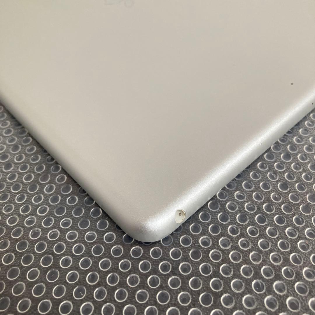 557【早い者勝ち】iPad8 第8世代 32GB WIFIモデル☆
