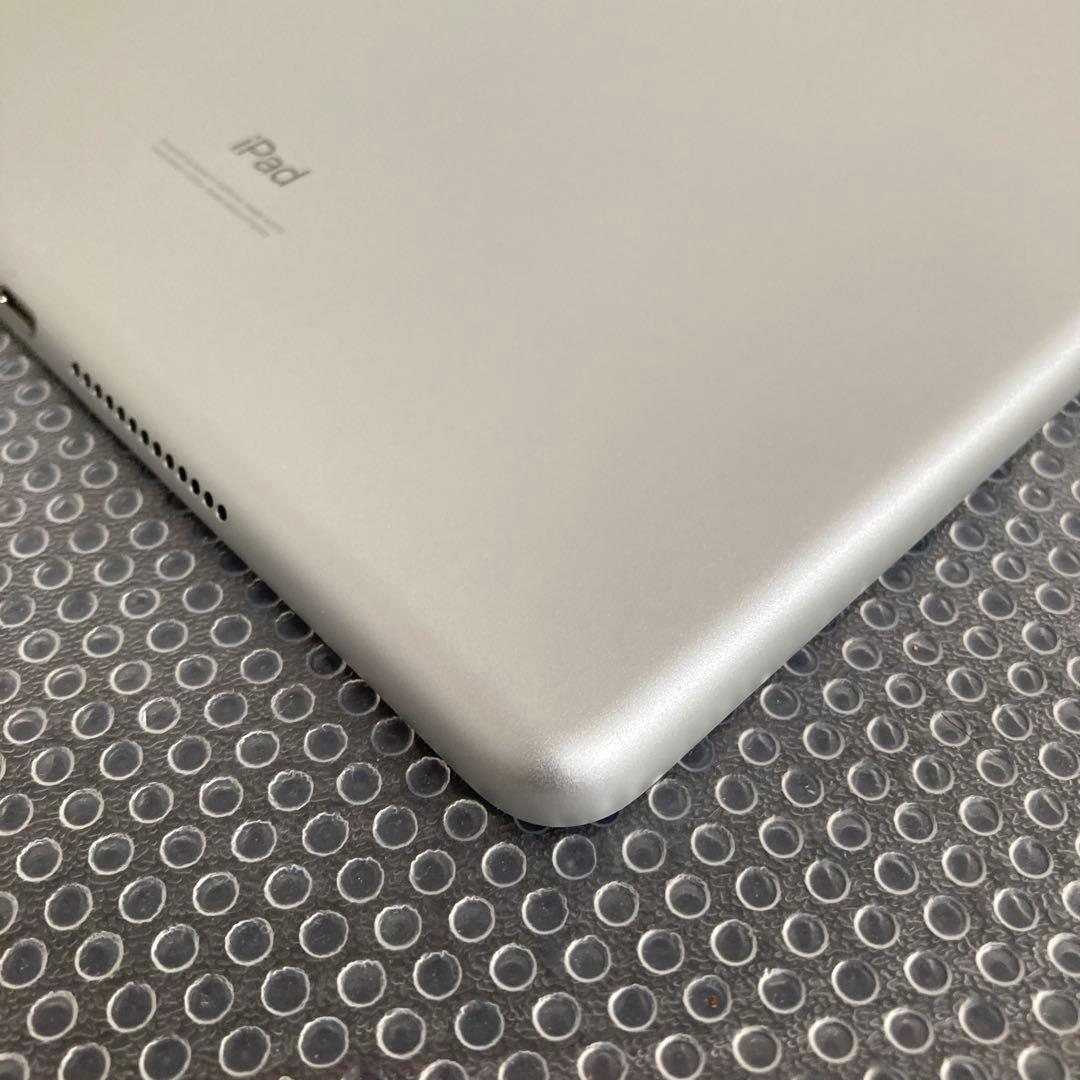 557【早い者勝ち】iPad8 第8世代 32GB WIFIモデル☆