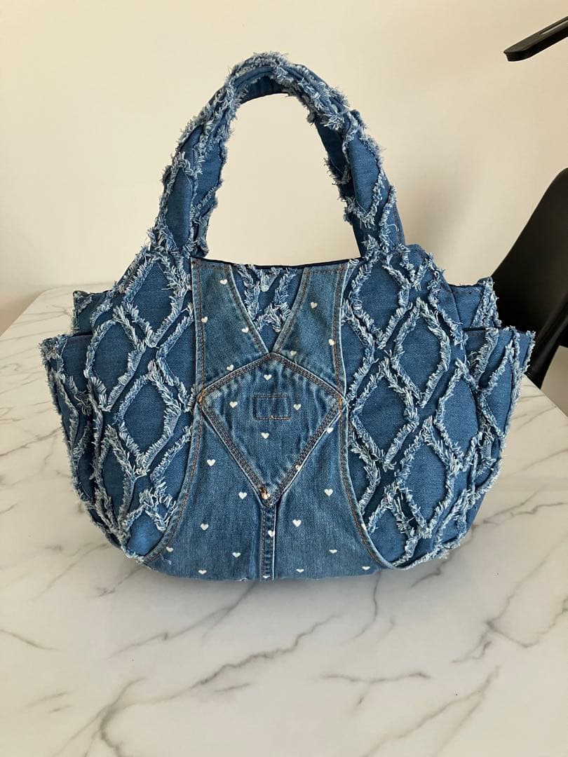 1083 まりゆ　大きめフリンジデニムリメイクバック　ハンドメイド