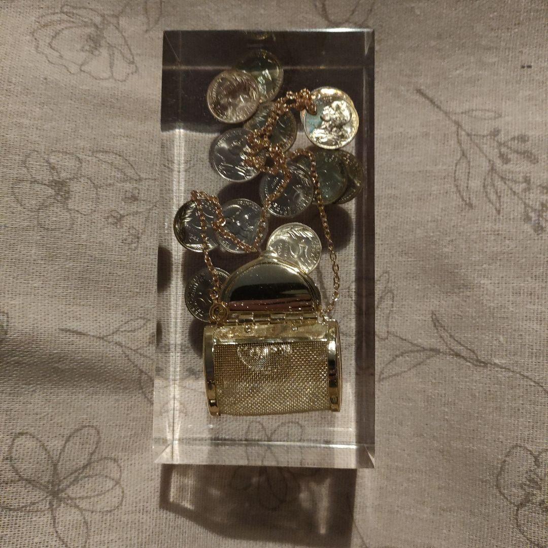 フランスフラン金色メッシュホルダーとセットの置物