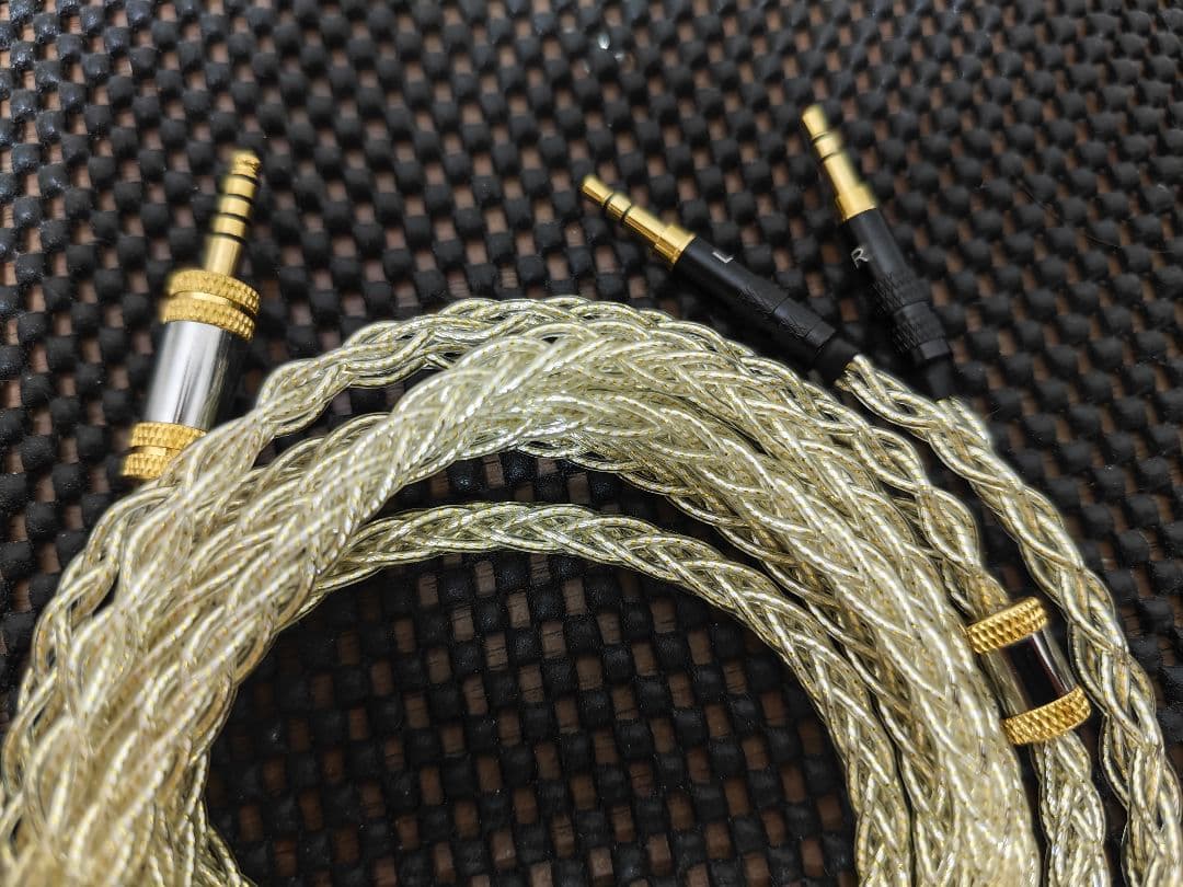 特注ヘッドホンケーブル 4.4mmプラグデュアル3.5mm 1.6m