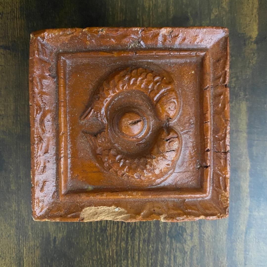 レンガ彫刻（高級芸術品）仏教　ネパール製　即購入可