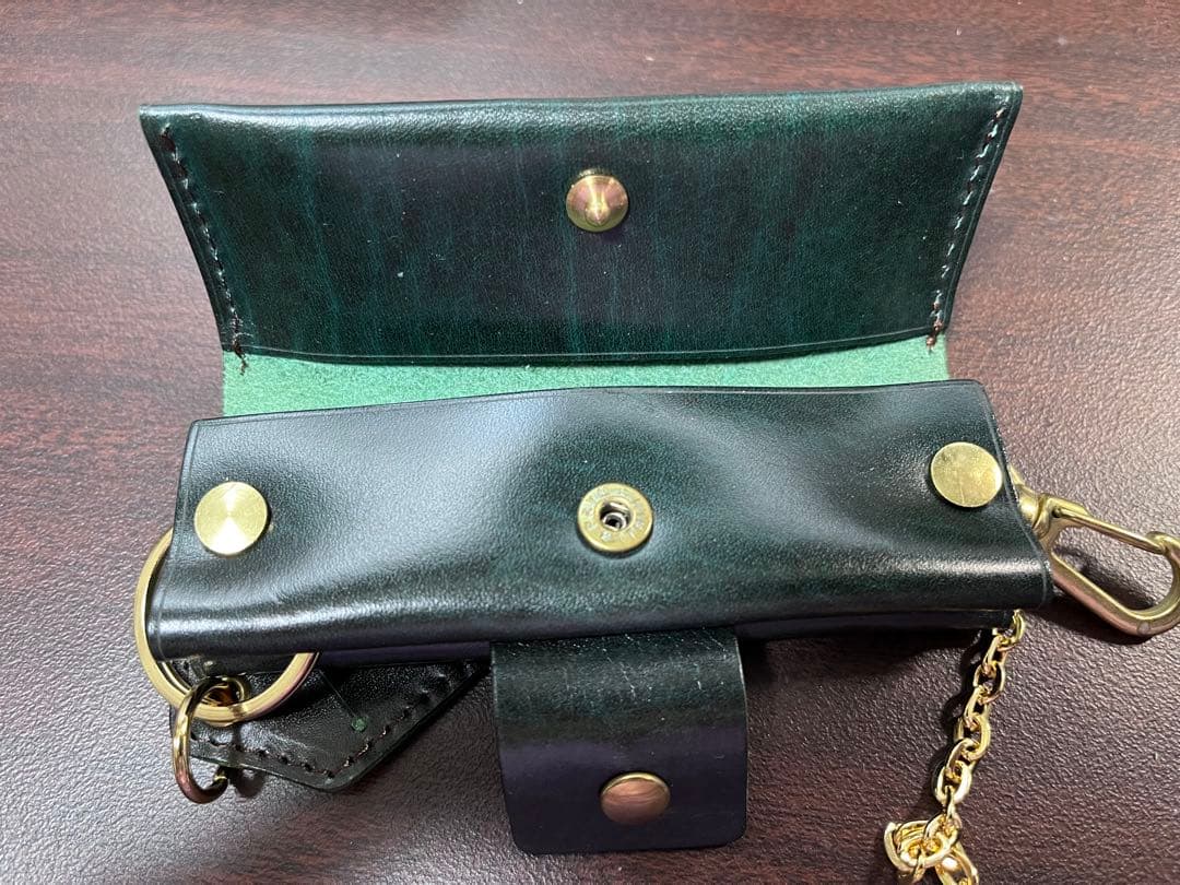 レザー ミニ財布 黒 ファスナー付き