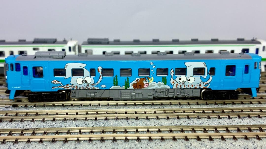 ＊絶版モデル＊キハ40系700番台 “イカ塗装＋JR北海道標準色” 4両編成
