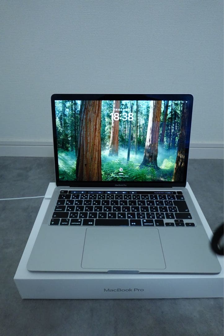 MacBook Pro 13 2020 Retina SSD512GB 美品