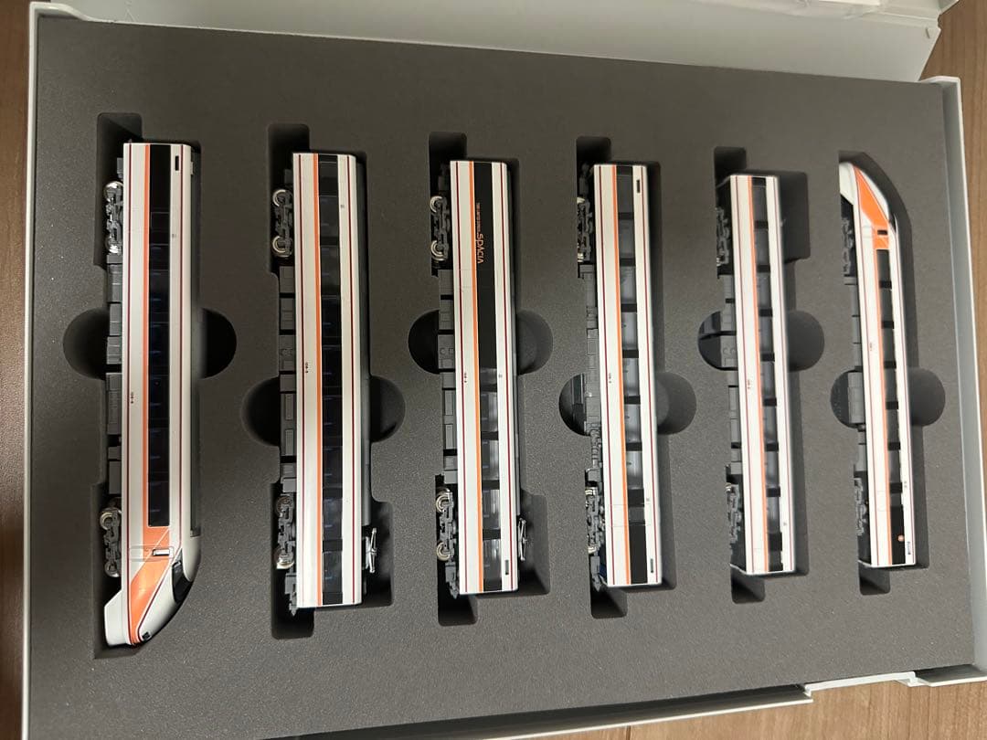 TOMIX 東武100系スペーシア　登場時カラー