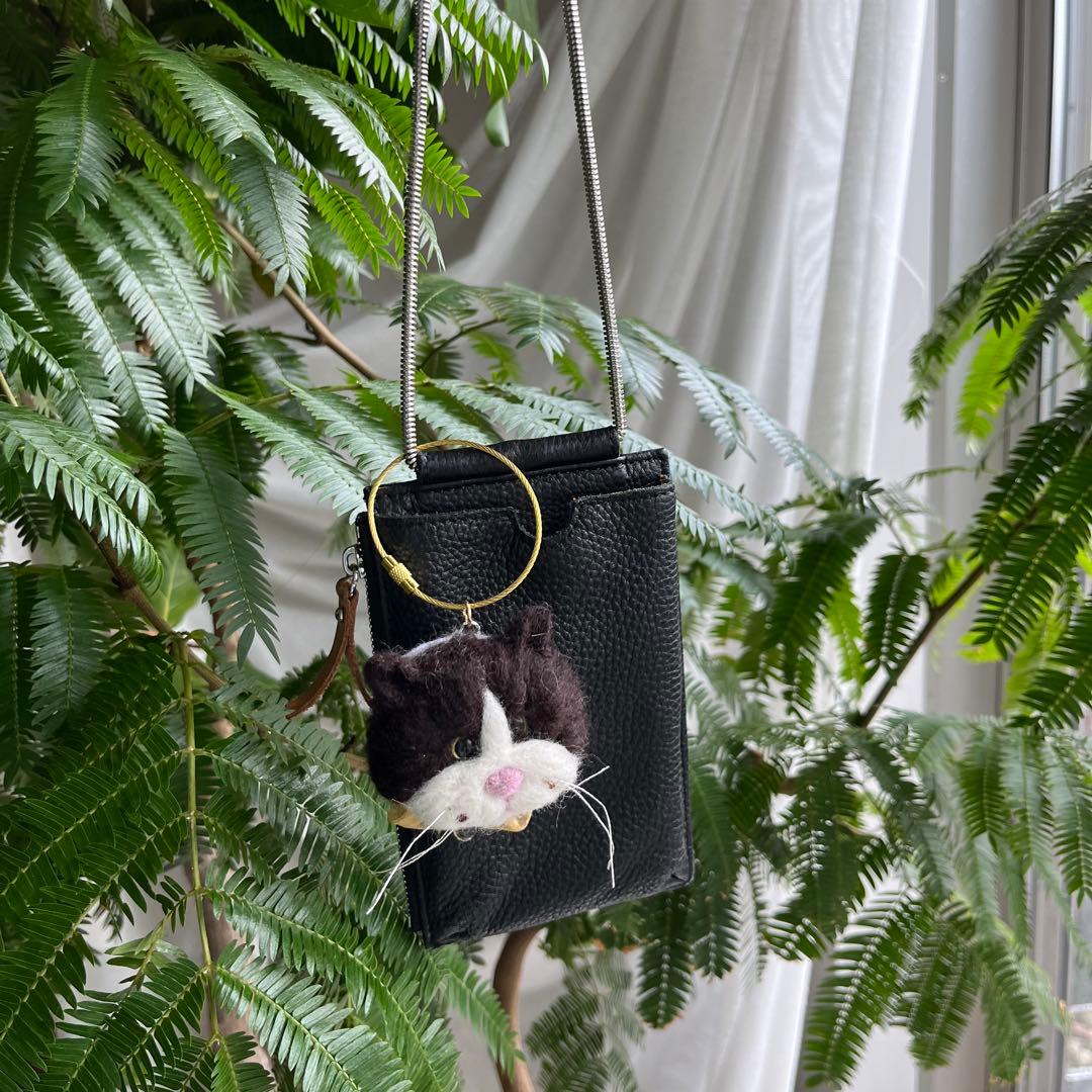 ぬいぐるみ ハチワレ バッグチャーム はちわれ ねこ キーホルダー マグネット可