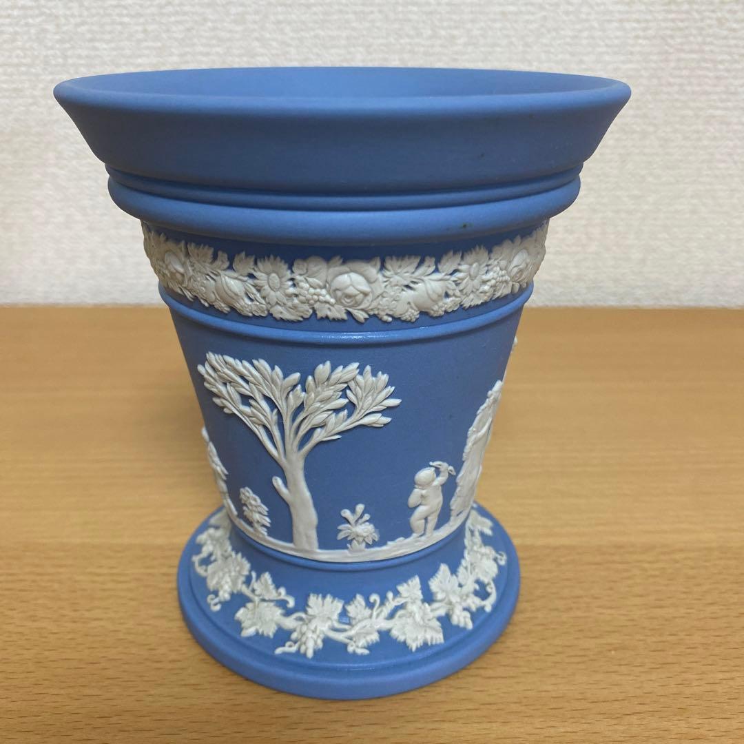 ウェッジウッド　ジャスパー　フラワーベース　花瓶　花器フラワーアレンジホルダー