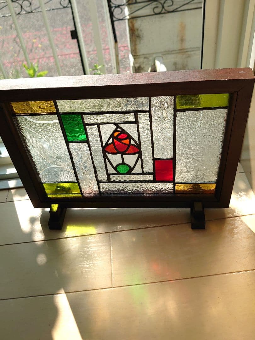 ステンドグラス アンティーク薔薇デザイン