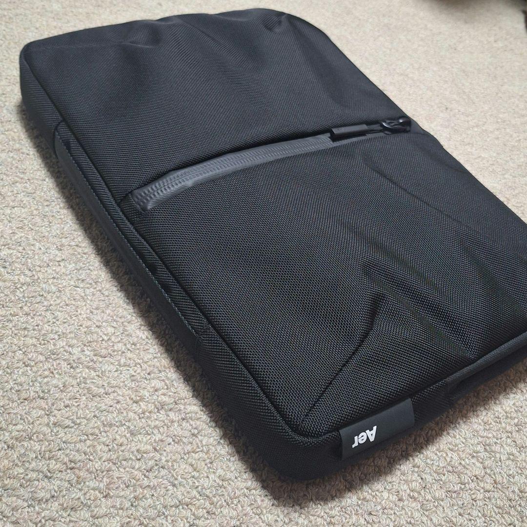 (ほぼ未使用)Aer Tech Folio16 ノートPC クラッチバッグ