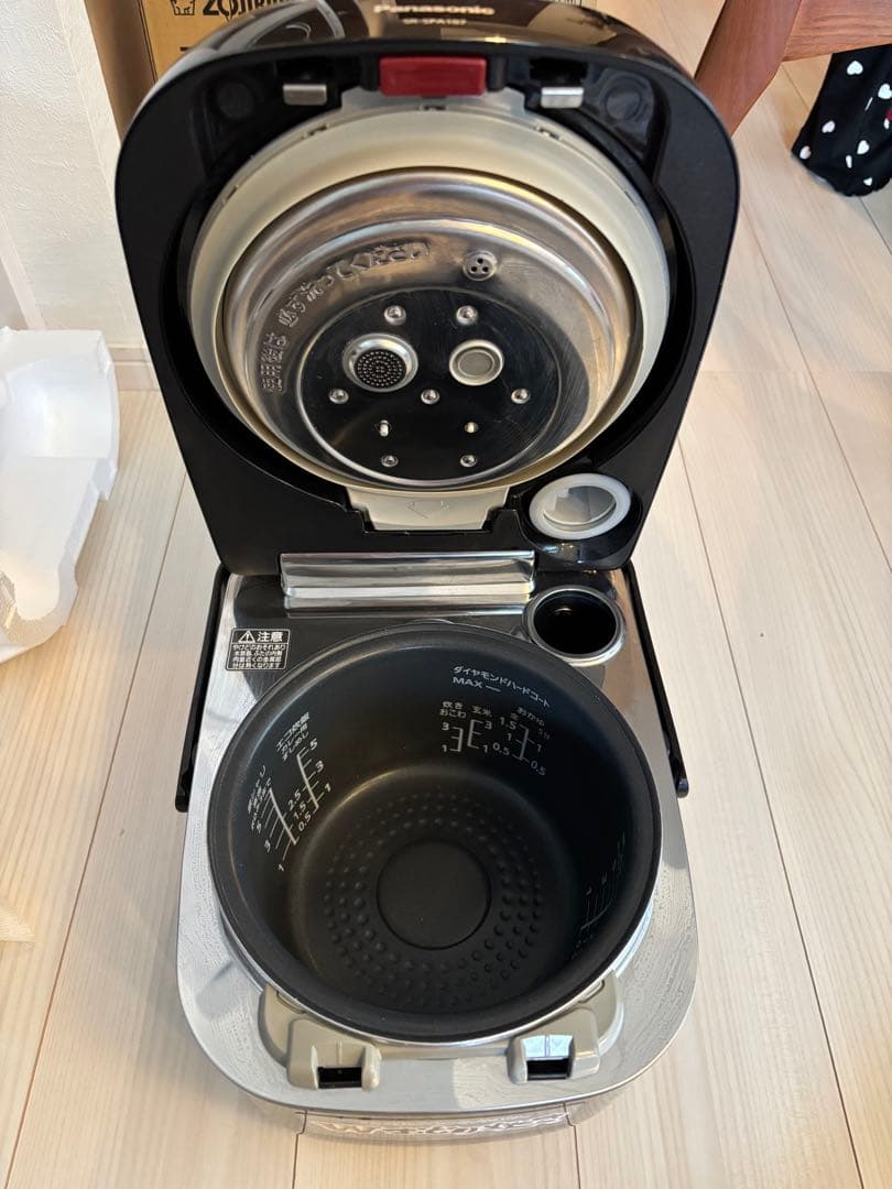 Panasonic SR-SPA107 炊飯器 IH 黒　動作確認済