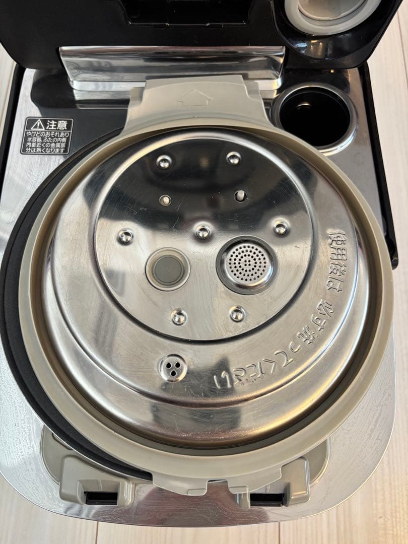 Panasonic SR-SPA107 炊飯器 IH 黒　動作確認済