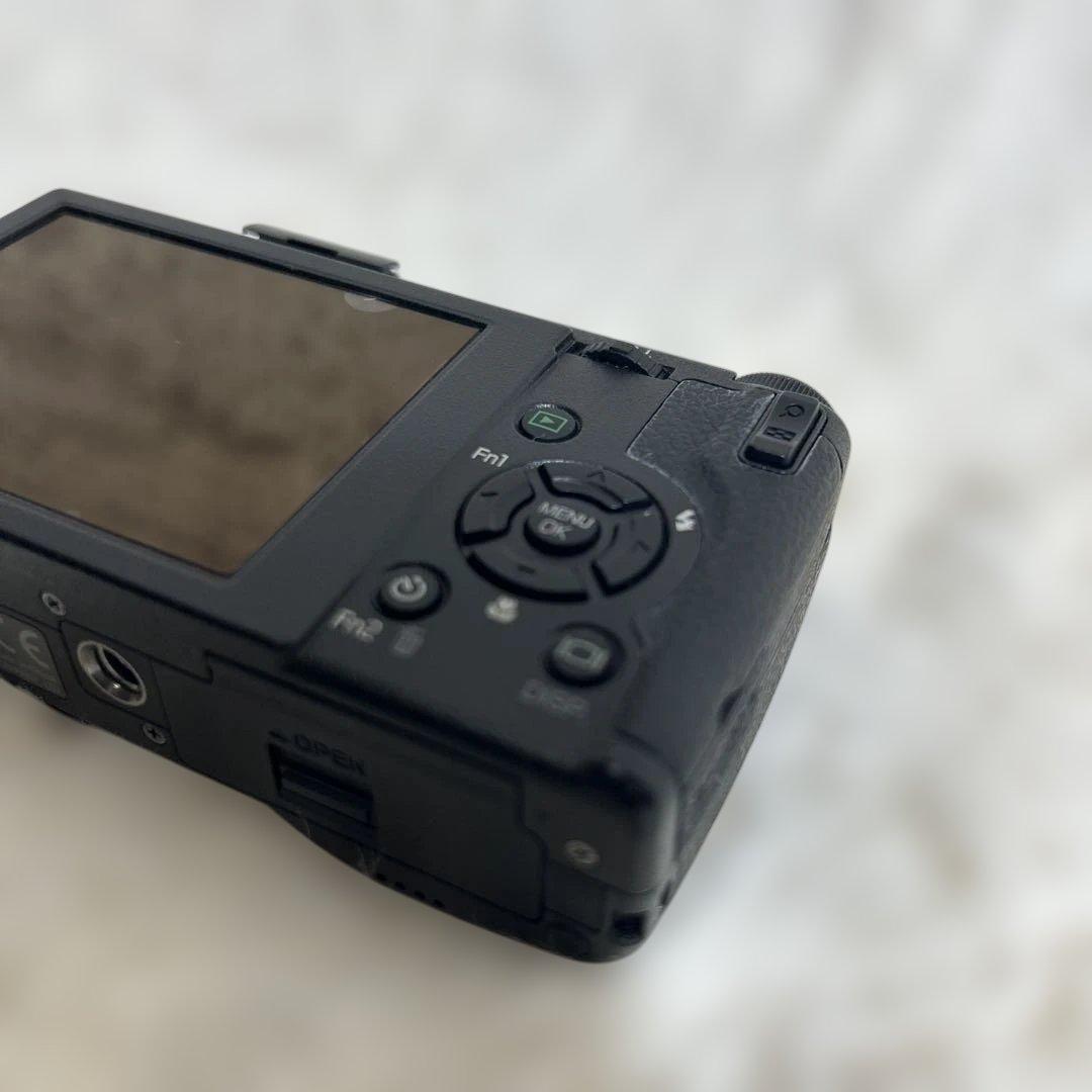 【極美品】RICOH GR DIGITAL III デジタルカメラ