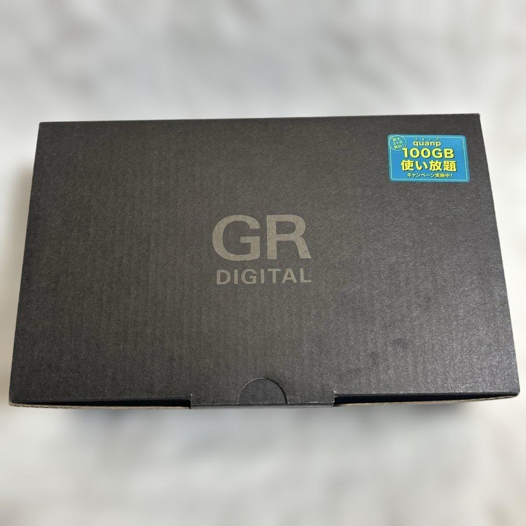 【極美品】RICOH GR DIGITAL III デジタルカメラ