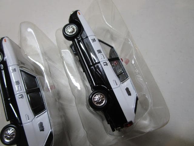 トミカLVネオ/新品未開封トミカショップニッサンスカイラインバン パトロールカー