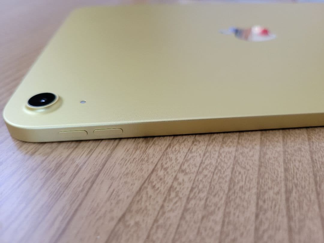 Apple iPad 第10世代 64GB Wi-Fiモデル　バッテリー100%