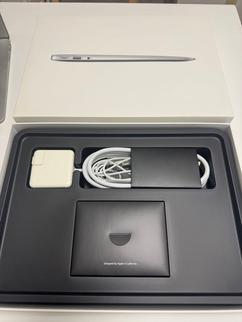 ケ*ー様 Macbook Air 2017 i7 256GB