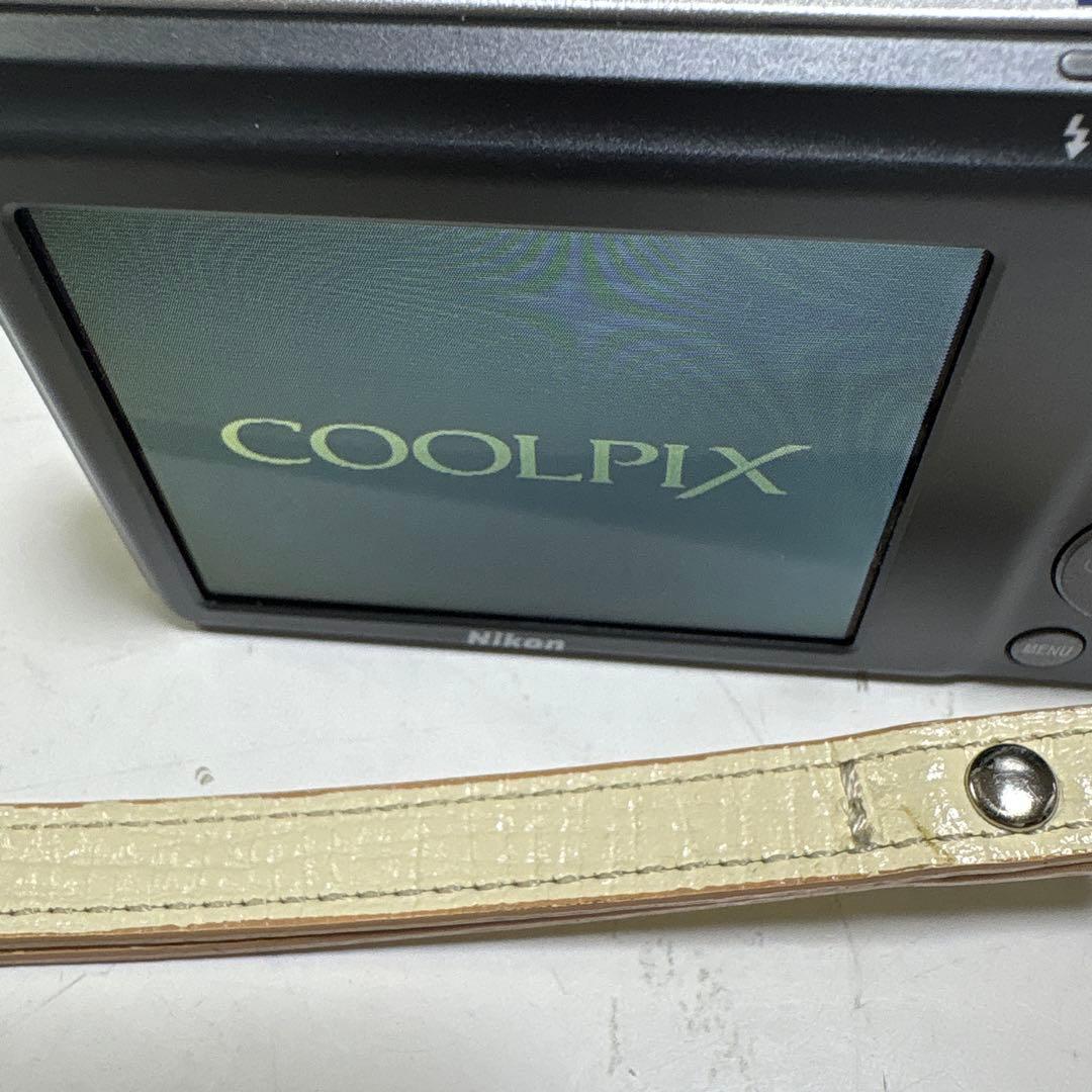 Nikon COOLPIX S3400 コンパクトデジタルカメラ