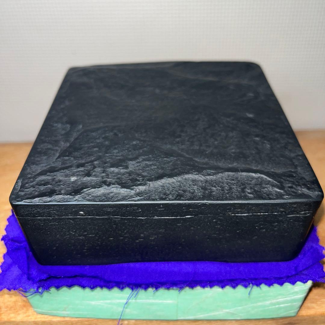 ⭕️雄勝硯　四寸蓋付日月研　御留石硯　やなせ留山堂製作　新品美品　女性好み作品