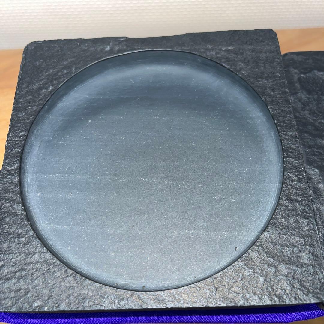 ⭕️雄勝硯　四寸蓋付日月研　御留石硯　やなせ留山堂製作　新品美品　女性好み作品
