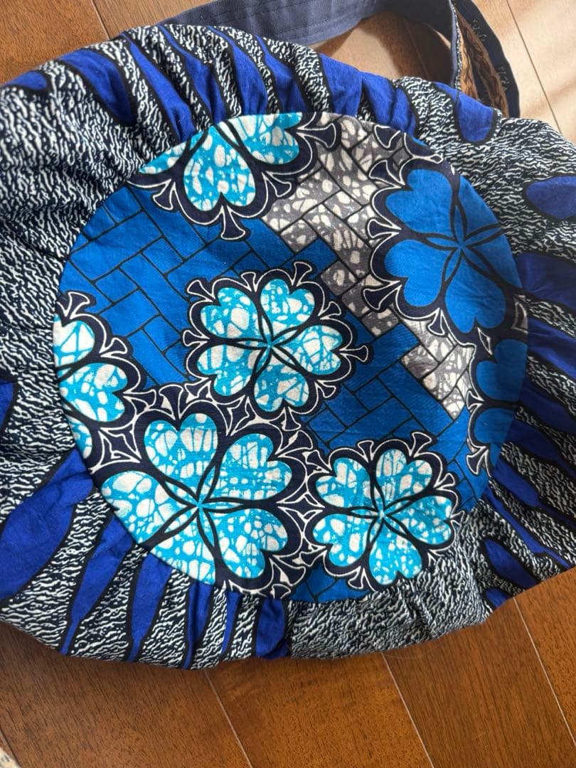 梅田洋品店　ファスナー付きパンプキンバッグ