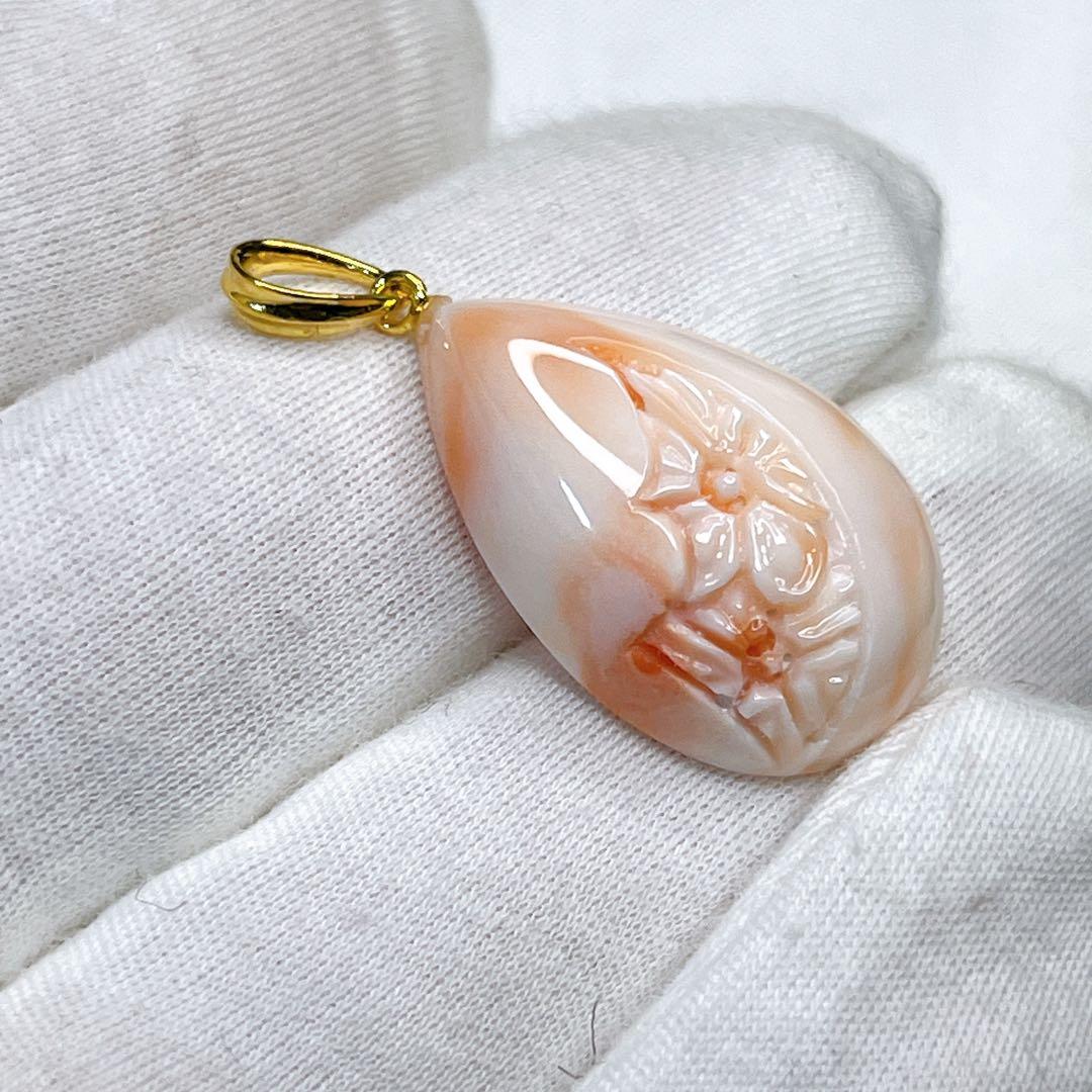 深海珊瑚 花彫刻 ペンダント　シルバー製　ペンダントトープ　アクセサリー