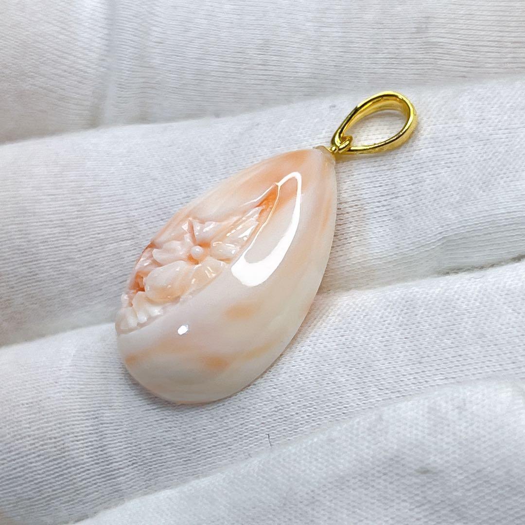 深海珊瑚 花彫刻 ペンダント　シルバー製　ペンダントトープ　アクセサリー