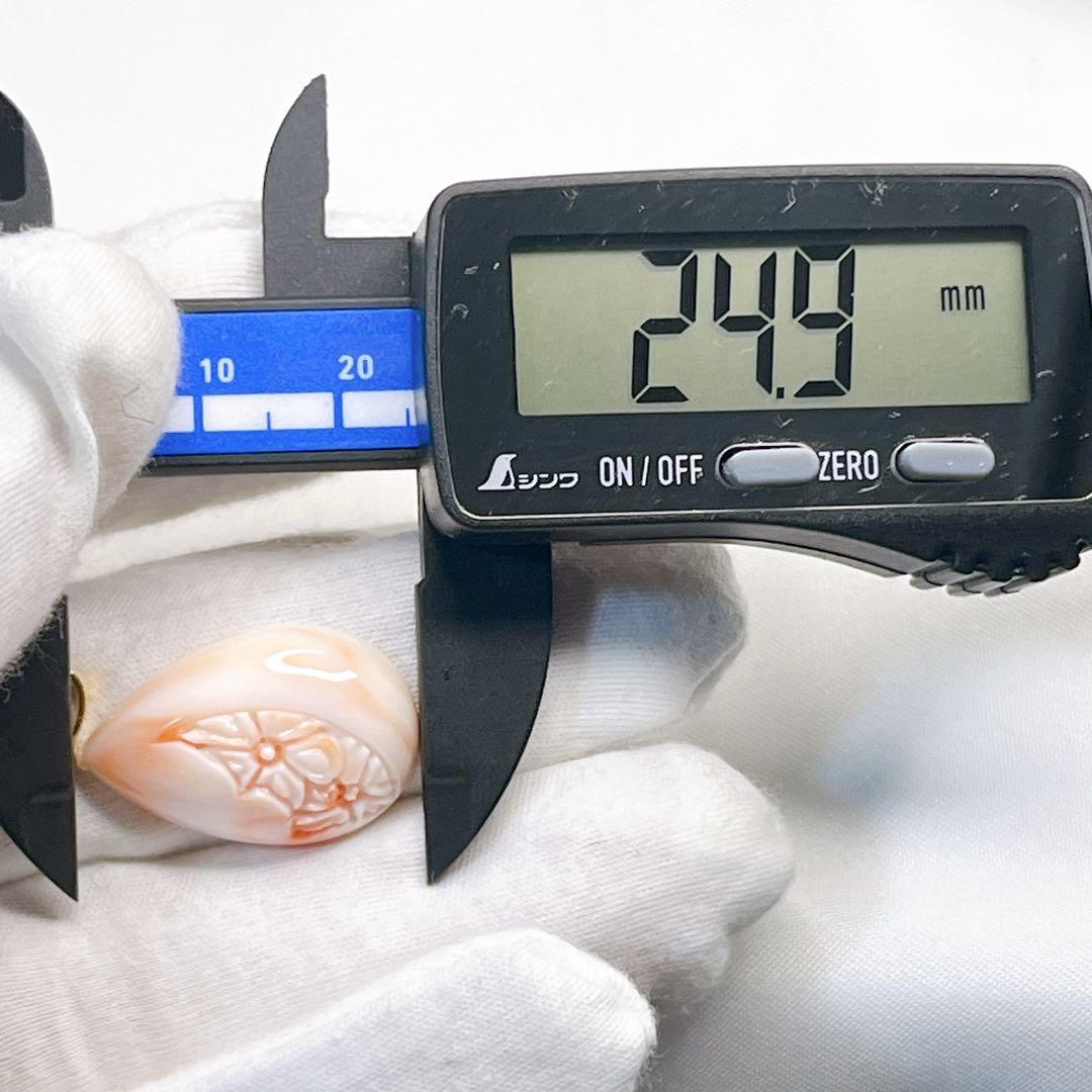 深海珊瑚 花彫刻 ペンダント　シルバー製　ペンダントトープ　アクセサリー