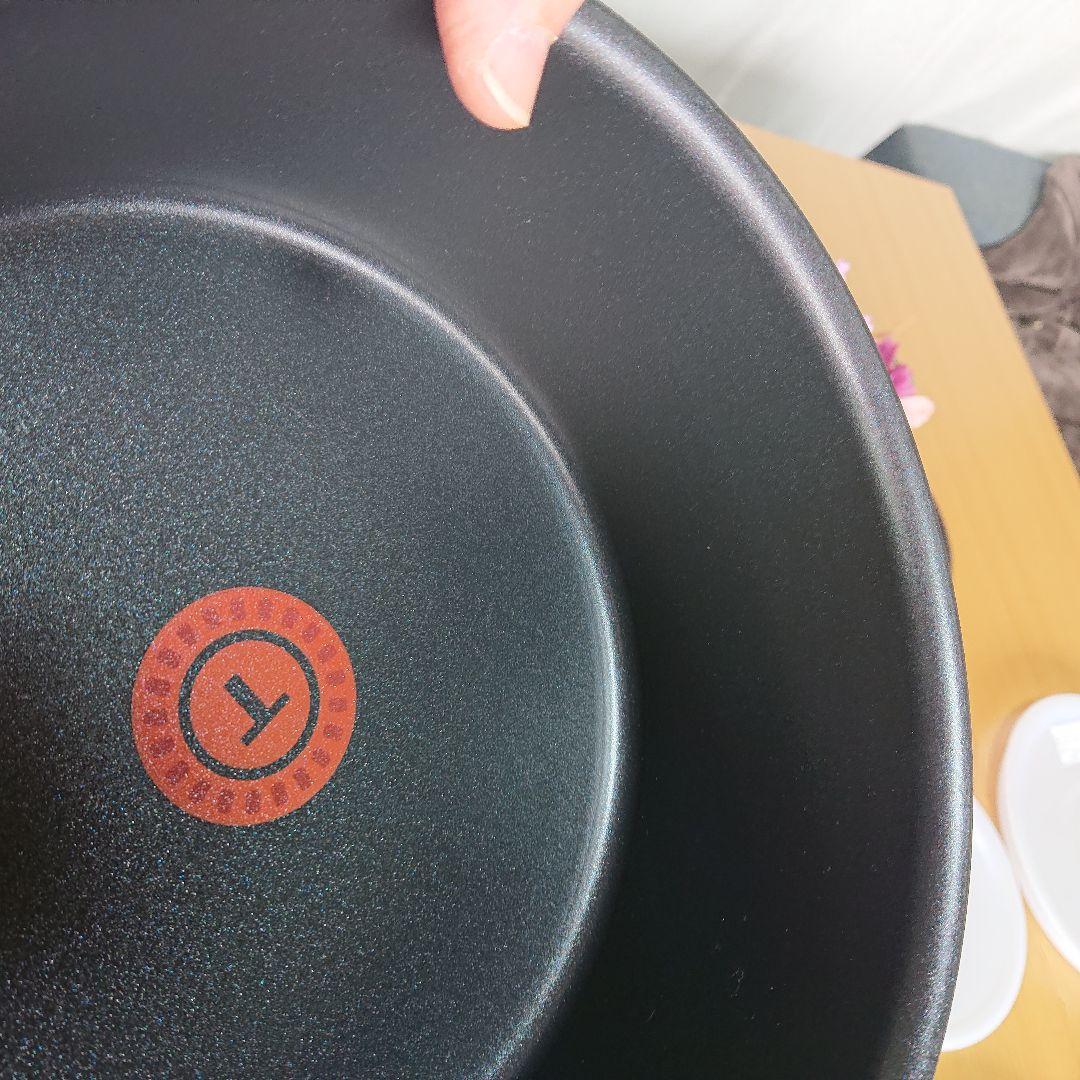 美品【T-FAL】インジニオ・ネオ、レッド、鍋２個セット、取っ手付き