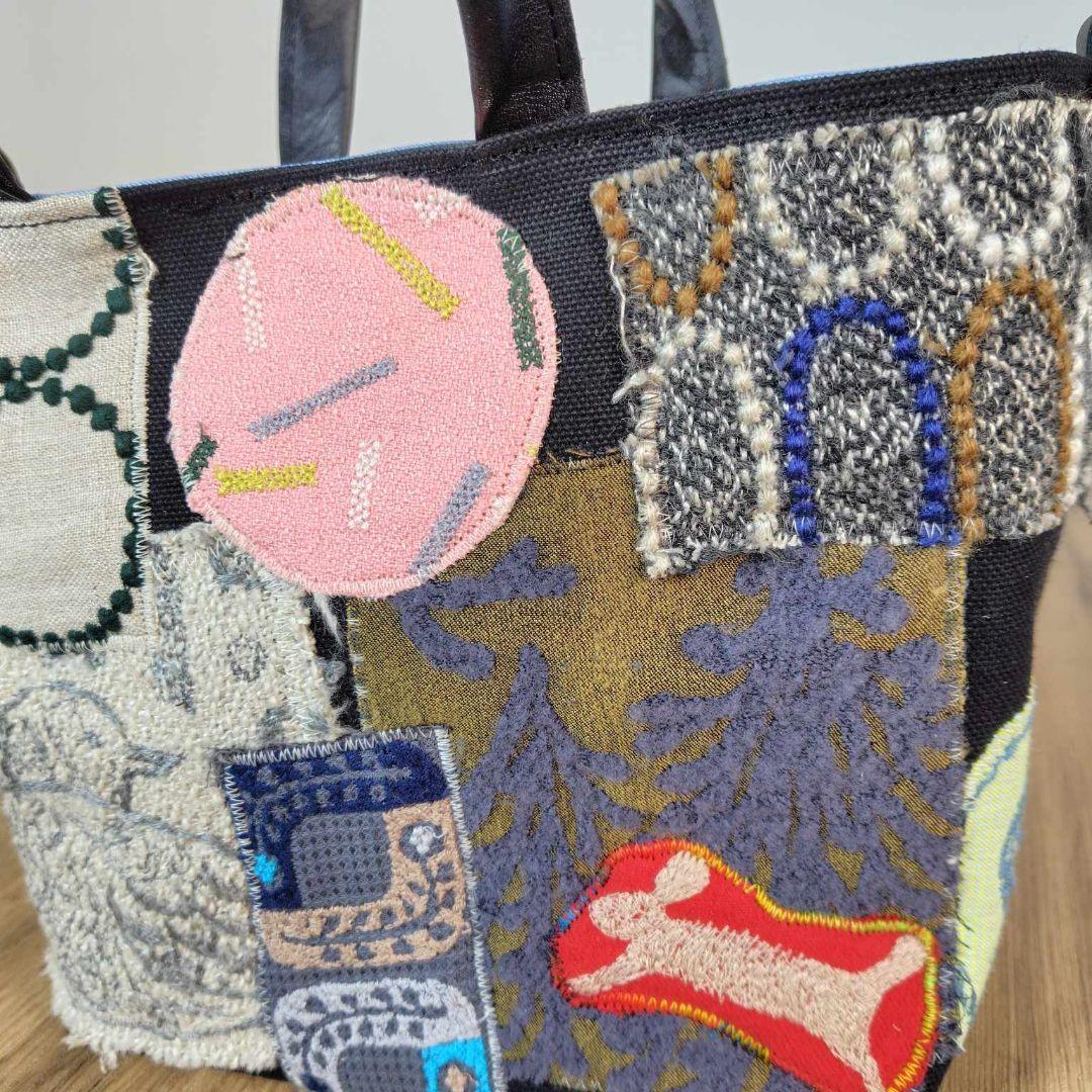 ミナペルホネン/カケラパッチ/しきりトートSサイズブラック/本革ブラック