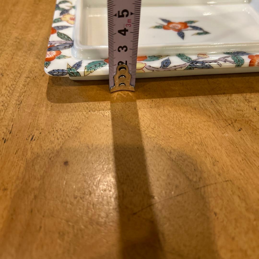 【未使用品】有田焼　梅錦　バターケース　バターナイフ