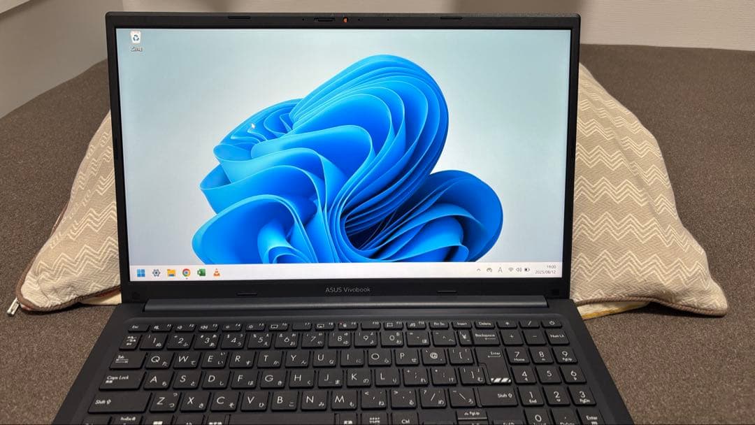 Windowsノート本体 ASUS VivoBook Ryzen7 16GB 1TB