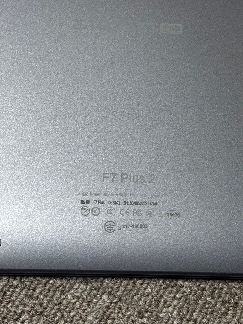 ノートパソコン　TECLAST f7plus2 美品