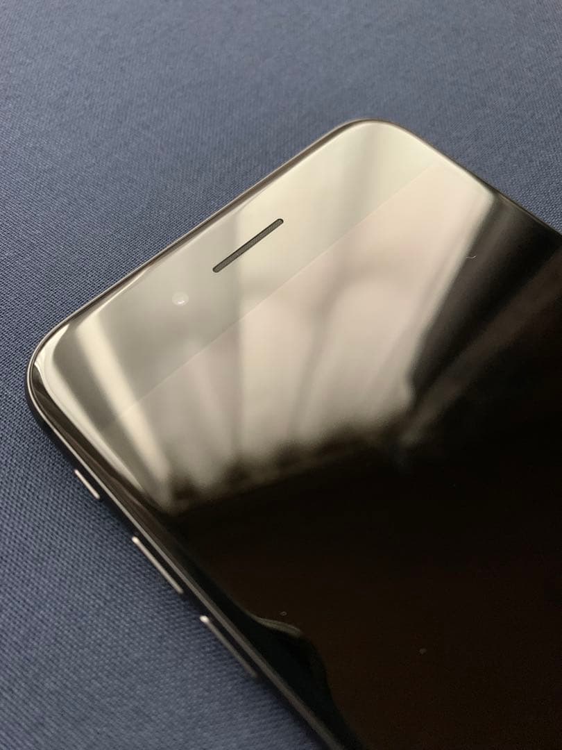 スマートフォン本体 iPhone 8 PIus 64GB
