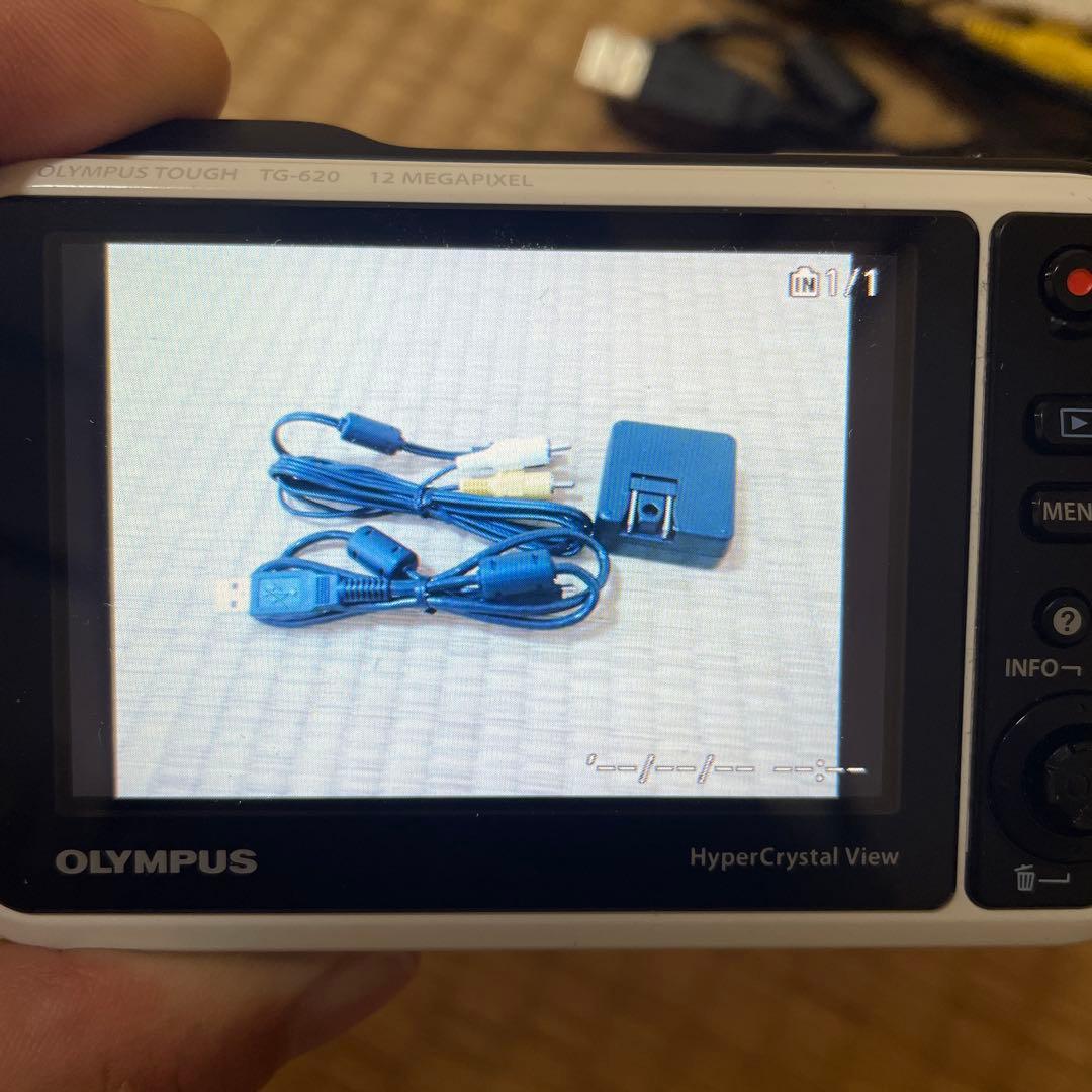 動作確認済 OLYMPUS Tough TG-620 デジタルカメラ 白