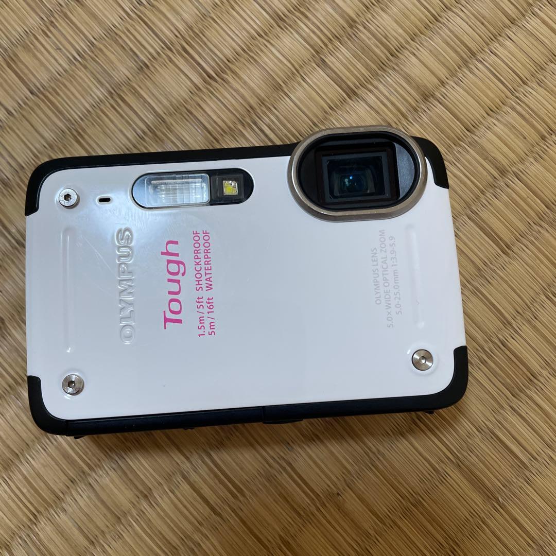 動作確認済 OLYMPUS Tough TG-620 デジタルカメラ 白