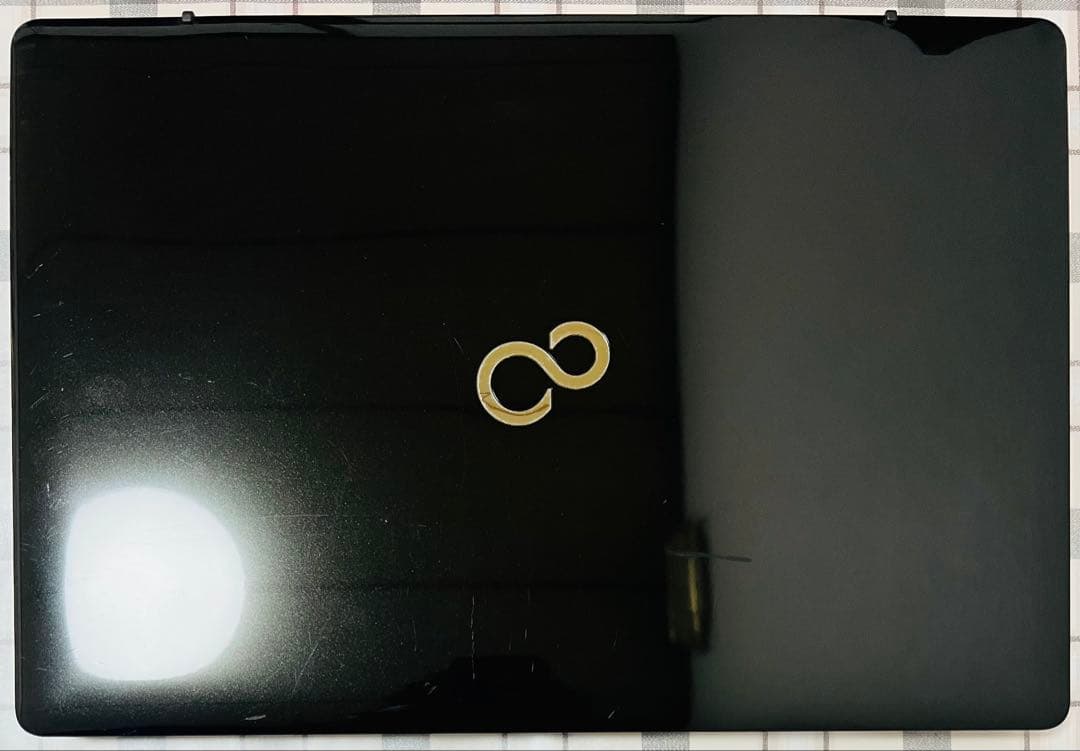 FUJITSU ノートパソコンWin11/8GB/SSD240GB/OFFICE