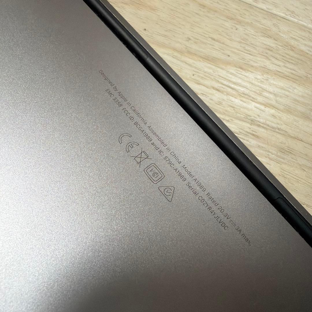 MacBook Pro 13インチ USキーボード 初期化済み