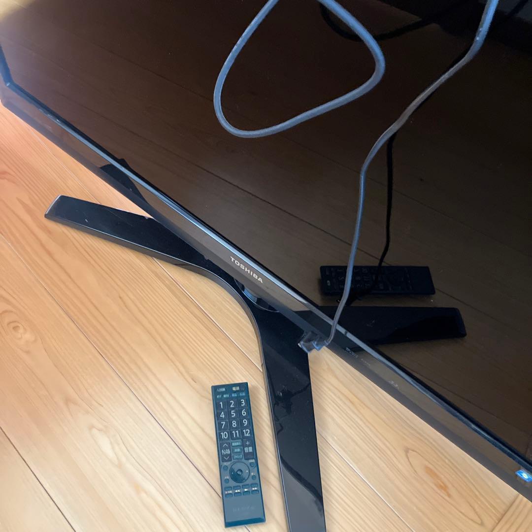 東芝　TOSHIBA テレビ REGZA 42型 42Z1