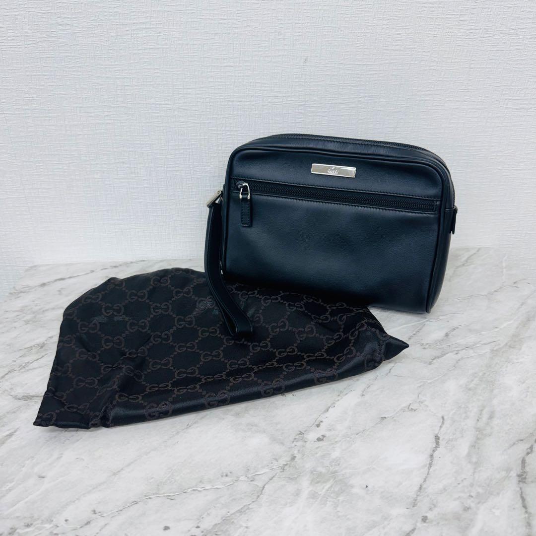 ✨GUCCI✨グッチ✨ロゴプレート✨レザー✨ブラック✨クラッチバッグ✨