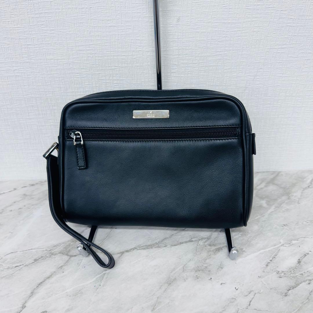 ✨GUCCI✨グッチ✨ロゴプレート✨レザー✨ブラック✨クラッチバッグ✨