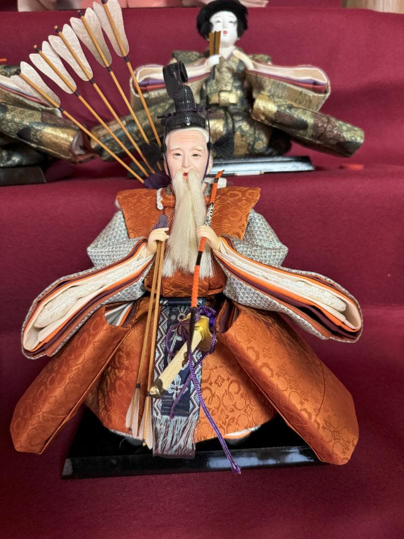 七段飾り　ひな人形