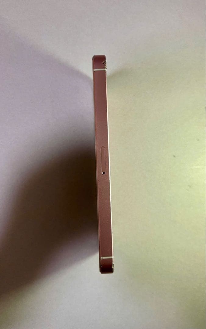 スマートフォン本体 iphone se 128GB Battery 99%