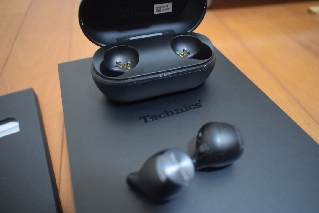 イヤホン Technics EAH-AZ70W