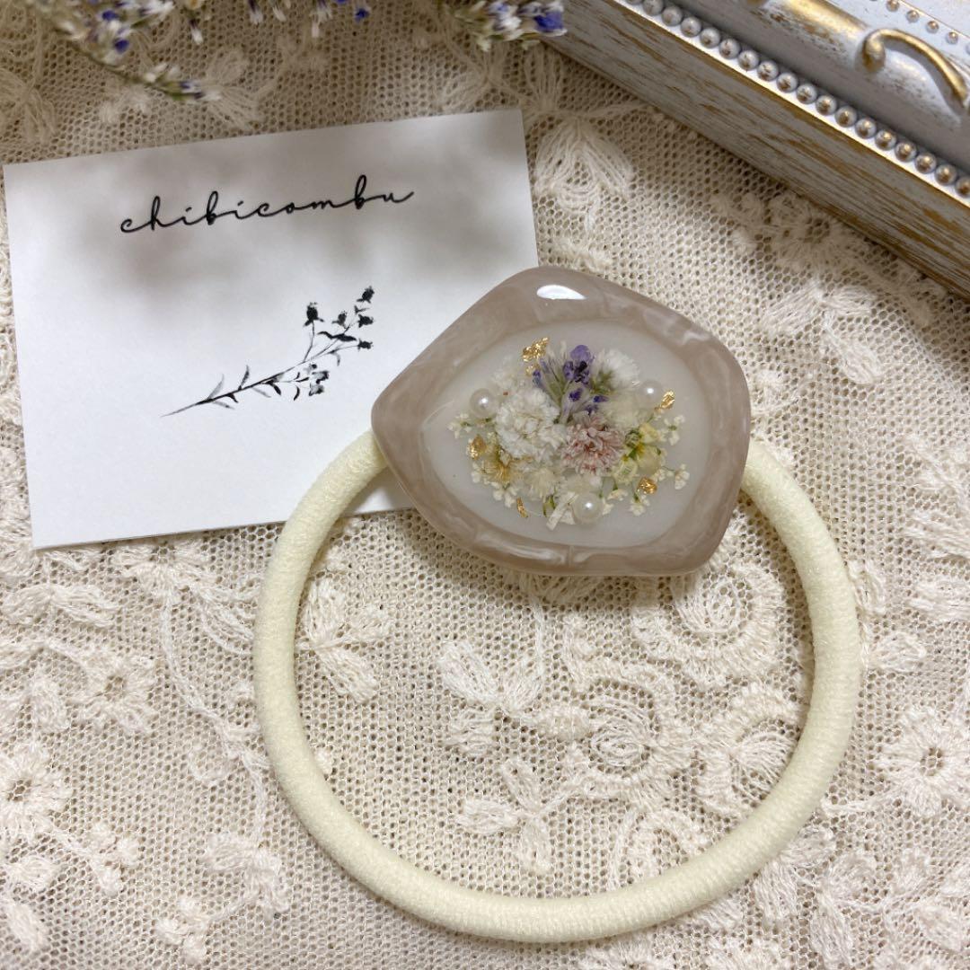 ハンドメイド　レジン　お花　ヘアゴム　ポニーフック　ブローチ　no.132