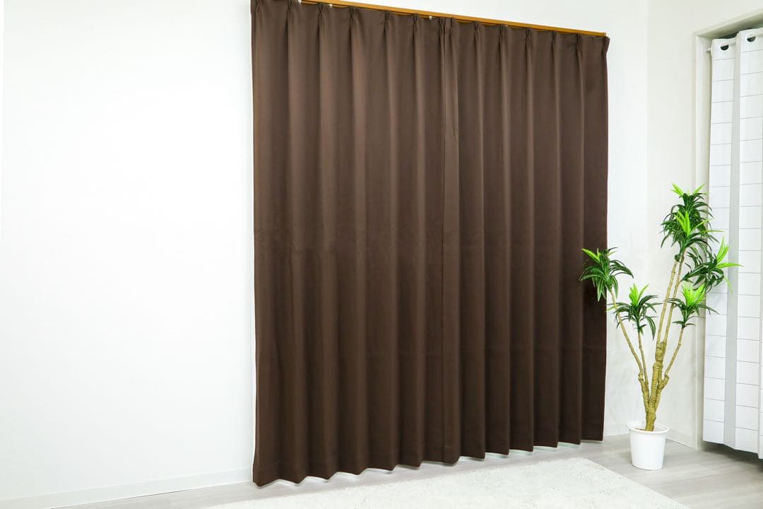 Proクライマー　1級遮光防炎カーテン　150㎝×220㎝　2枚