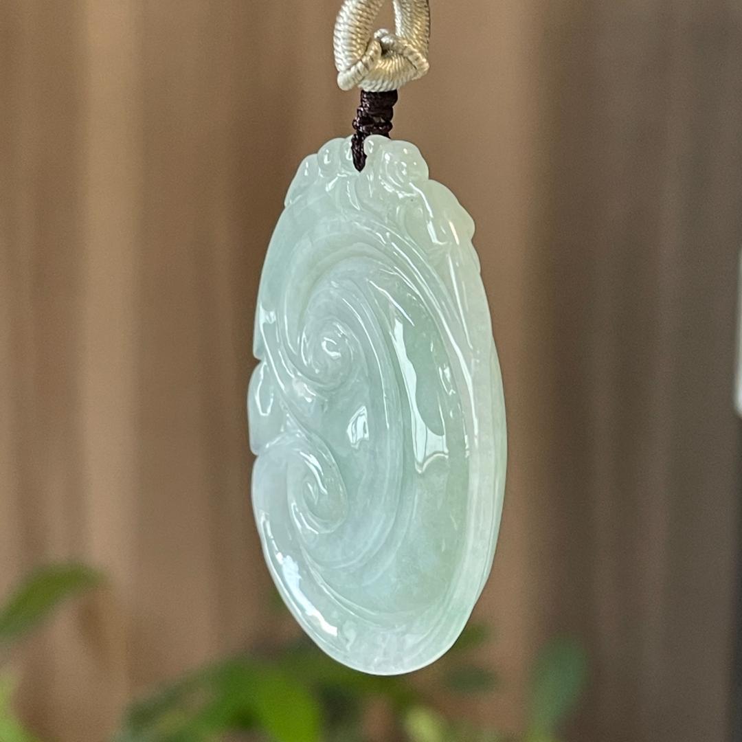 鑑別書付・天然ミャンマー産本翡翠「如意」願いが叶うペンダント58153