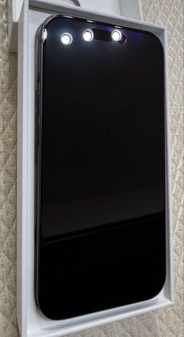 iPhone 15Pro 128GB ブラックチタニウムSIMフリー※付属品充実