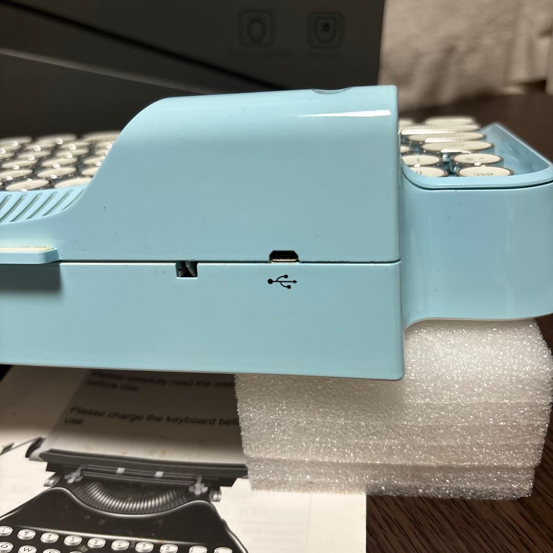 KnewKey Rymek タイプライター風メカニカルキーボード　ブルー