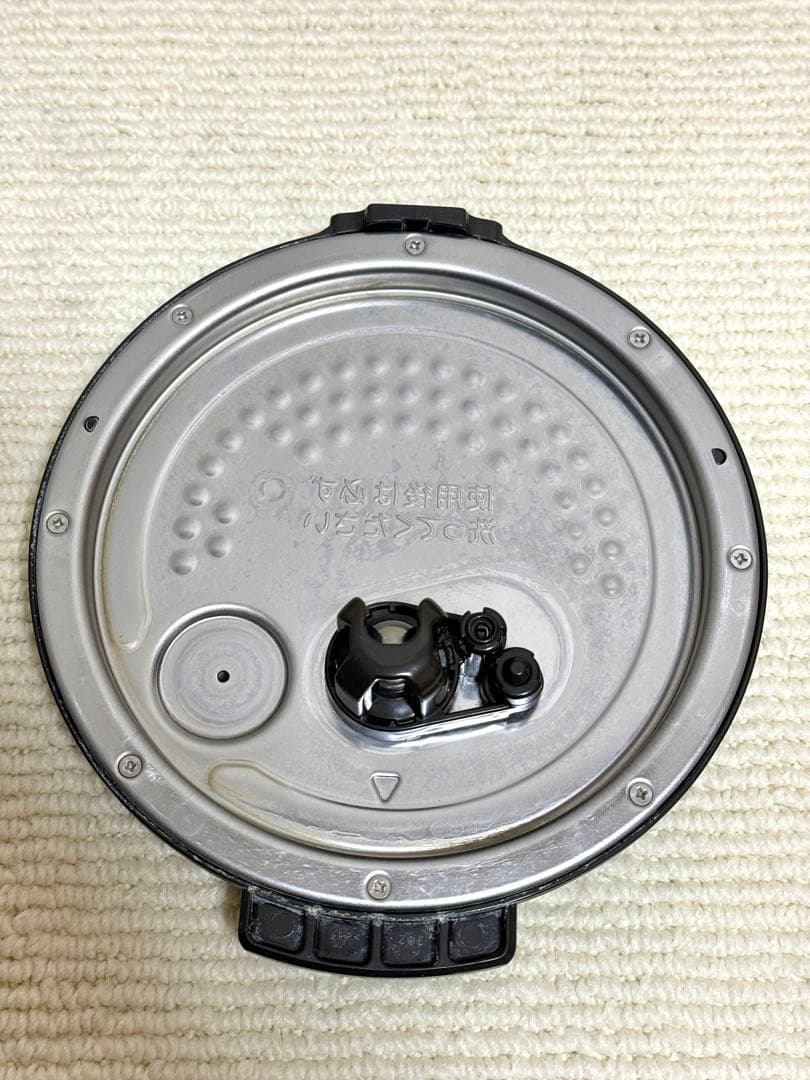 デ*ォ様 炊飯器 RC-10ZWM 1.0L 2018年製 動作保証